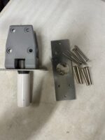 zawias drzwi wahadłowych - obrazek 7