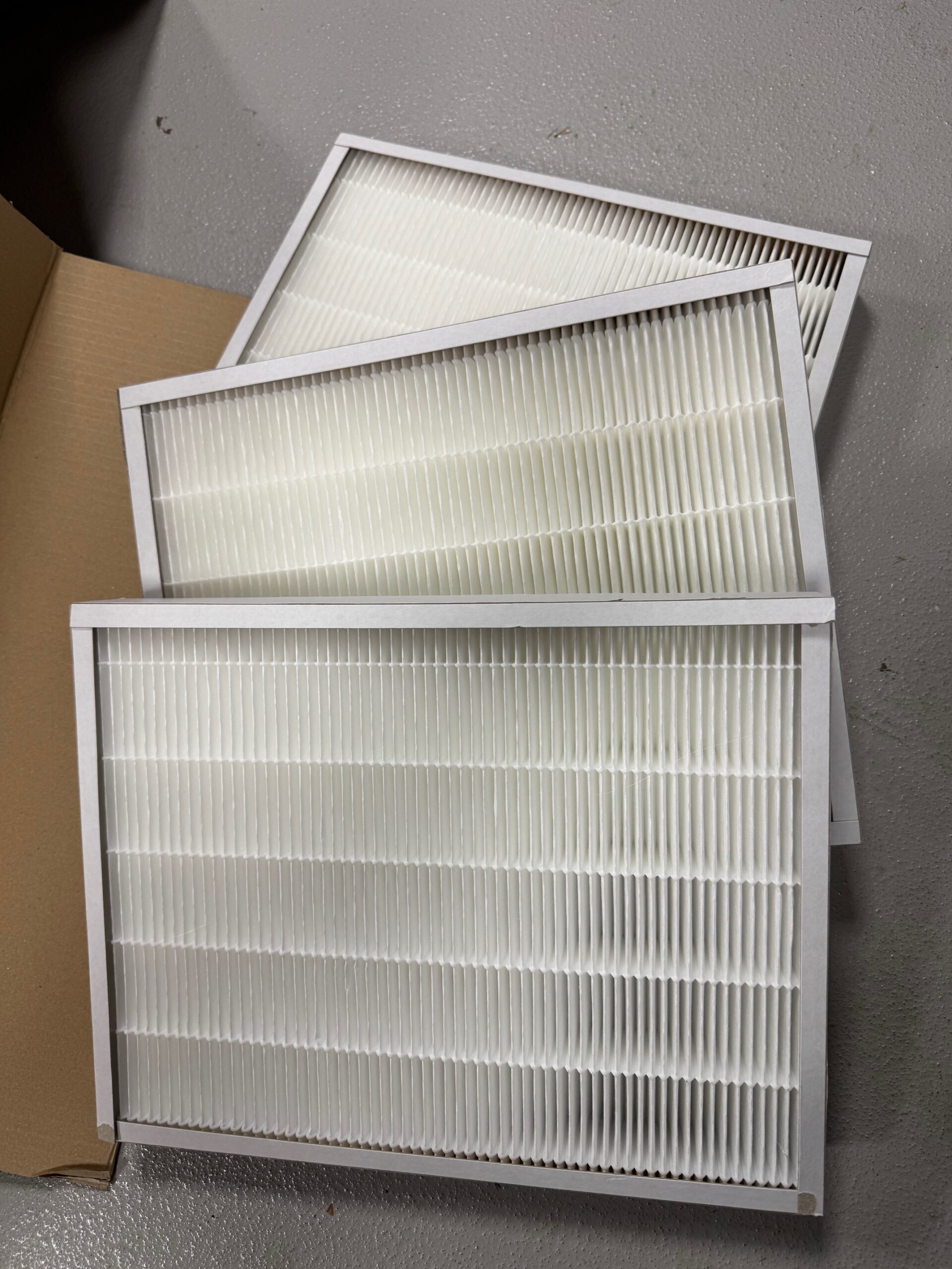 IMG_7787 komplet filtrów rekuperatora centrali wentylacji VENTS VUTR 650 PE EC R A21 - obrazek 1