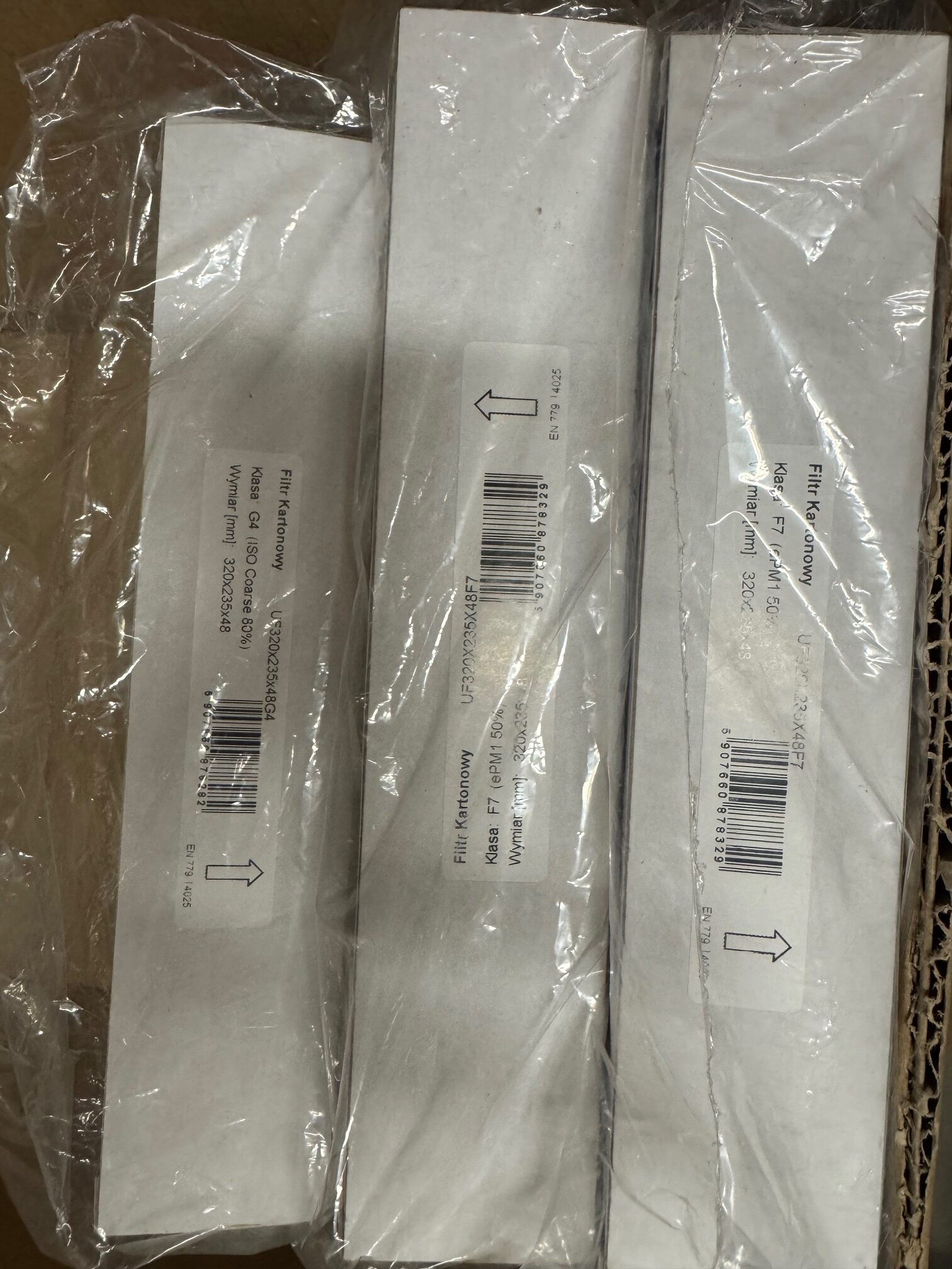 IMG_7795 komplet filtrów rekuperatora centrali wentylacji Vents VUTR 350 - obrazek 1